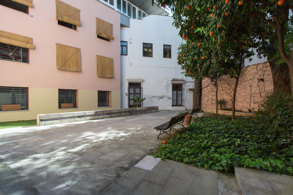 Lr Parking Incluido Ubicacion Central Sevilla Exteriér fotografie